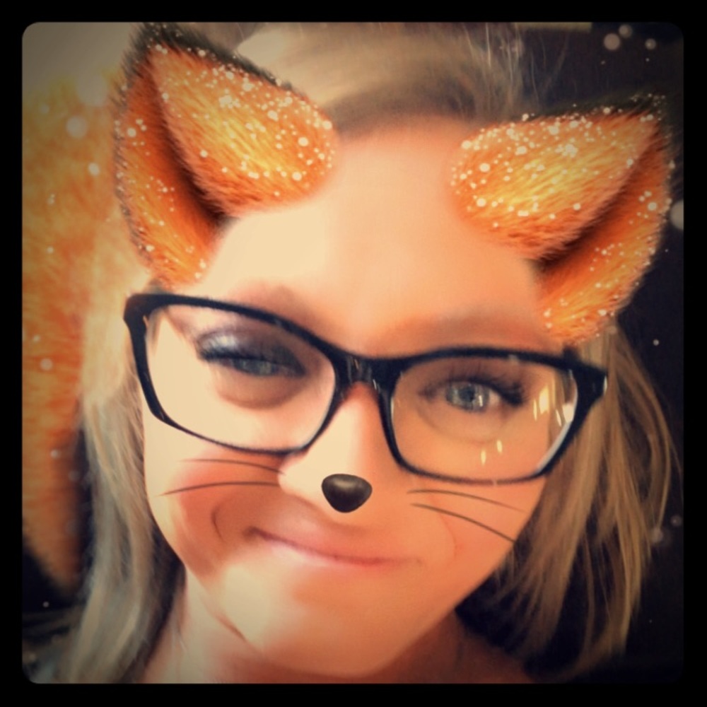 Meet your Posher, Alyssa